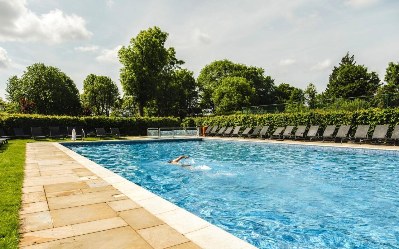 Hotel The Runnymede On Thames (Adults Only) Egham Exterior foto